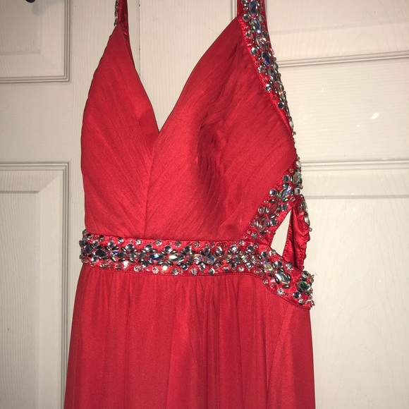 Red Prom Dress - Picture 4 of 5